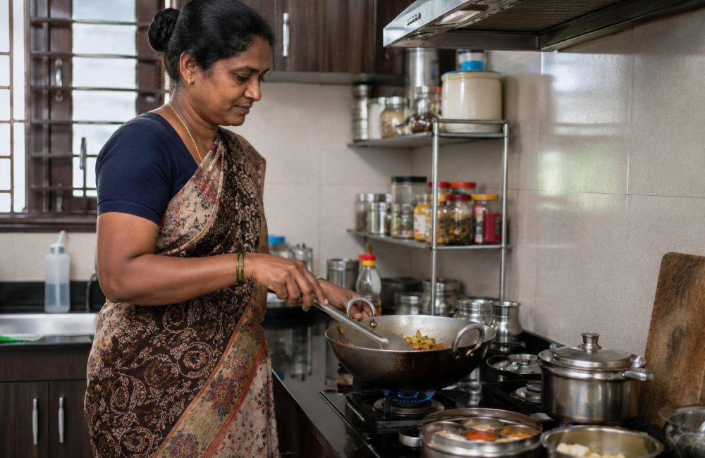 cooking jobs, maid jobs, house cleaner jobs